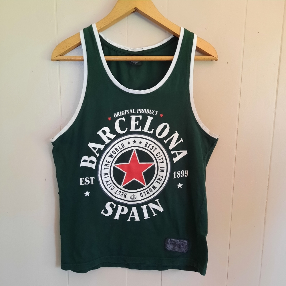 3/$12 Barcelona Designs tank top green ringer style graphic S